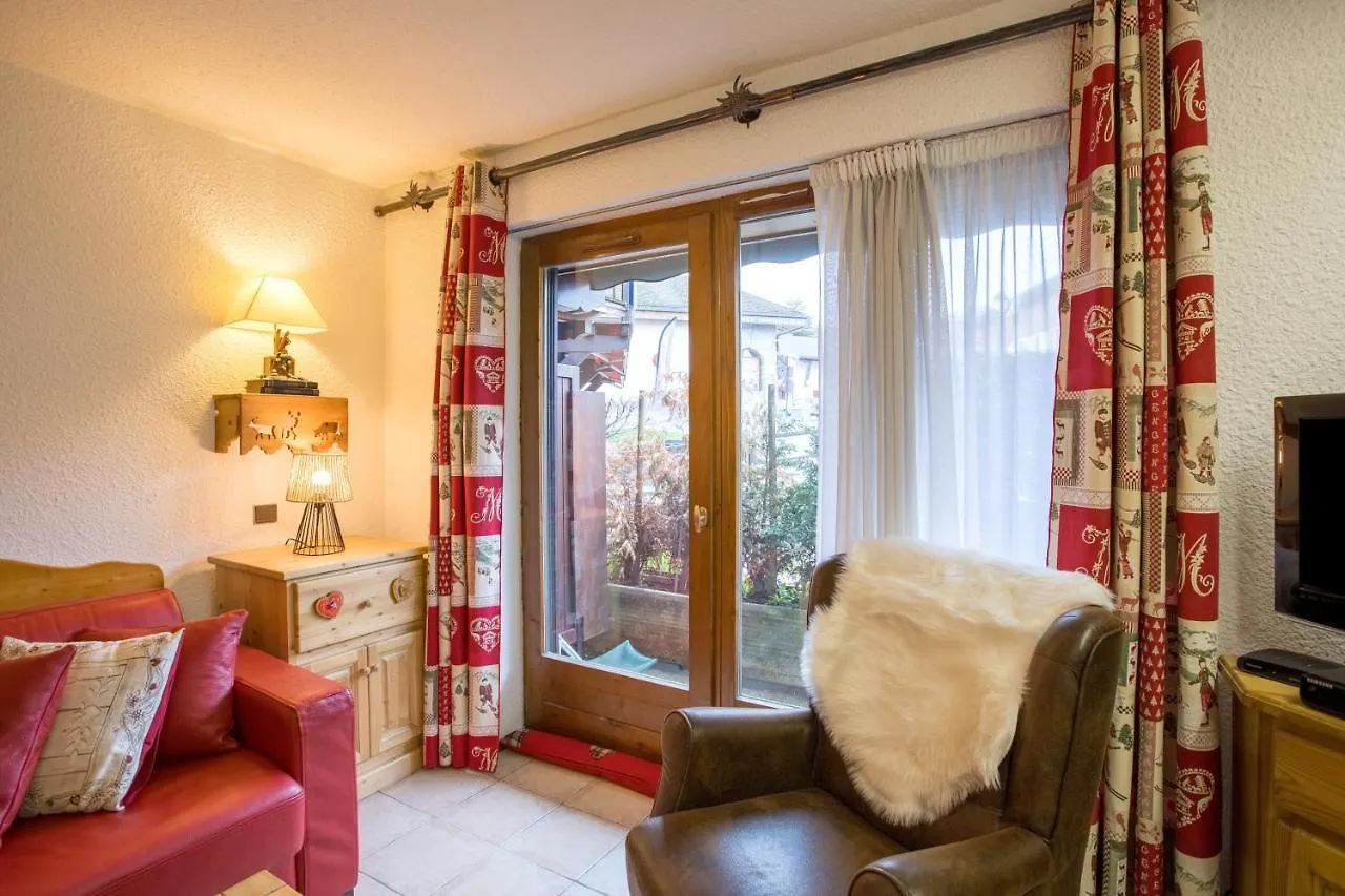 Le Studio Des Ours Combloux 0*,