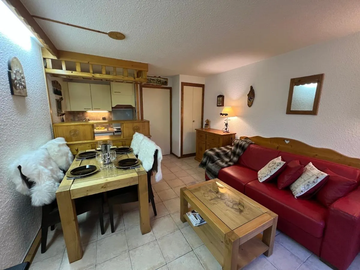 Apartment Le Studio Des Ours Combloux